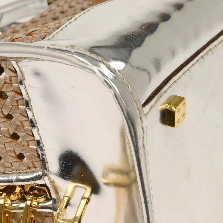 مملوكة مسبقًا Loewe Silver Leather Amazona 36 Handbag