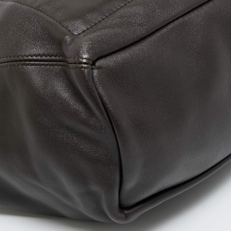 Pre Owned Loewe Squeeze Small Choco Brown Leather Shoulder Bag