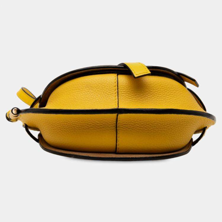 مملوكة مسبقًا Loewe Yellow Mini Leather Gate Crossbody