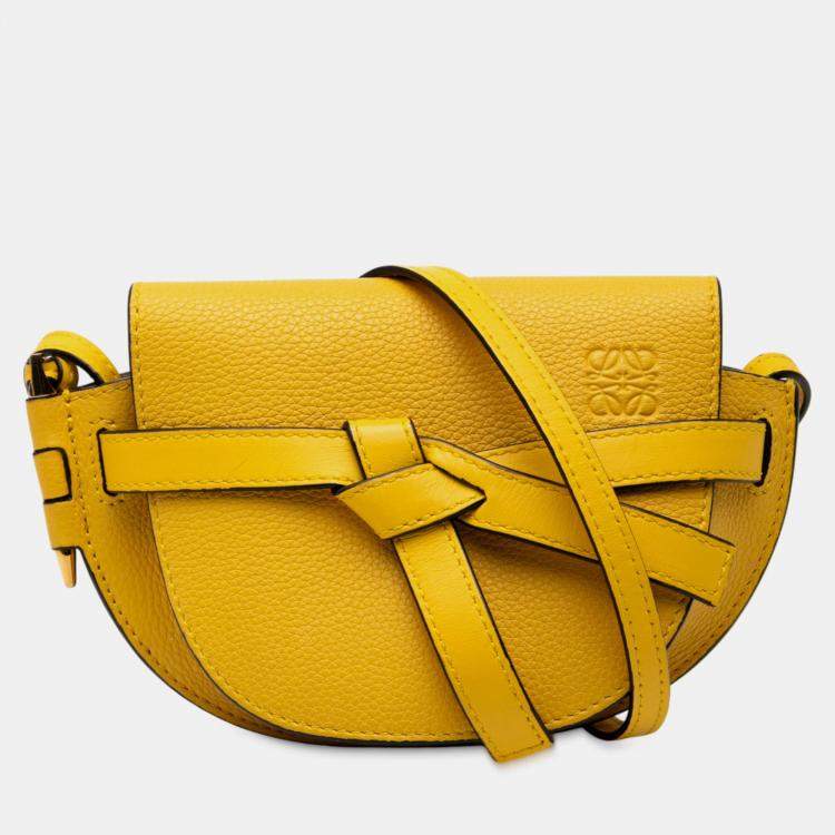 مملوكة مسبقًا Loewe Yellow Mini Leather Gate Crossbody
