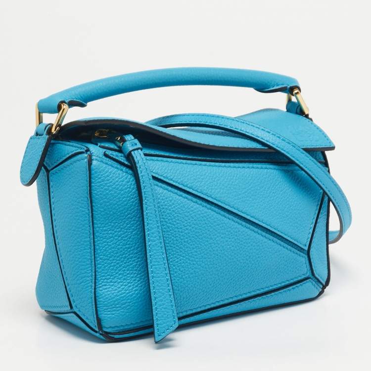مملوكة مسبقًا Loewe Puzzle Mini Blue Leather Shoulder Bag