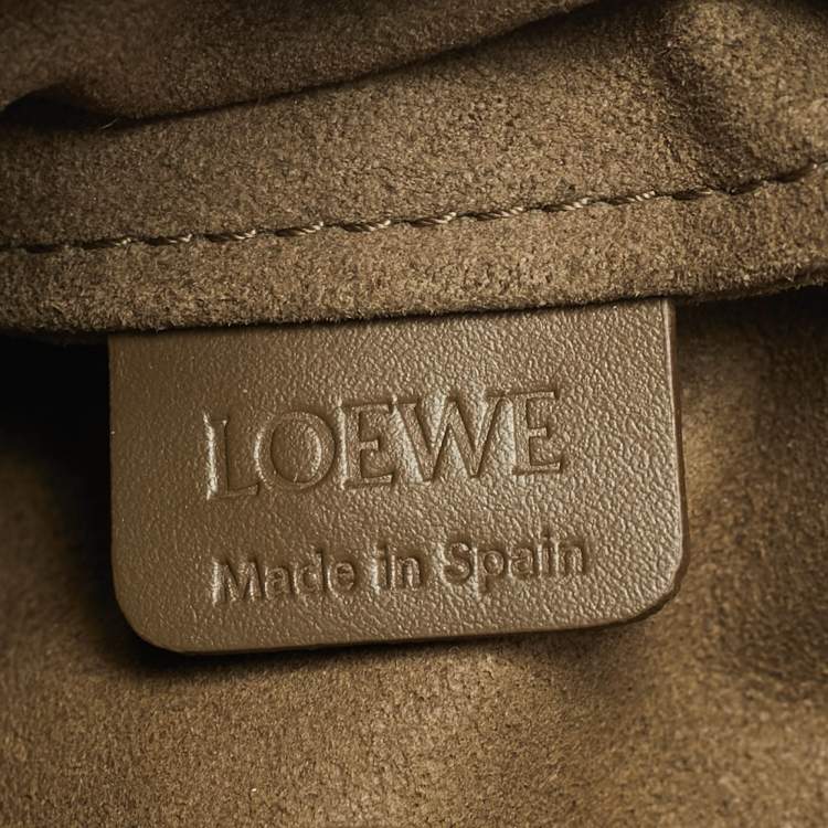 Pre Owned Loewe Anagram Cutout Olive Green Leather Bucket Pouch Bag