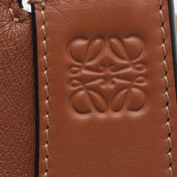 Pre Owned Loewe Horseshoe Brown Leather Shoulder Bag