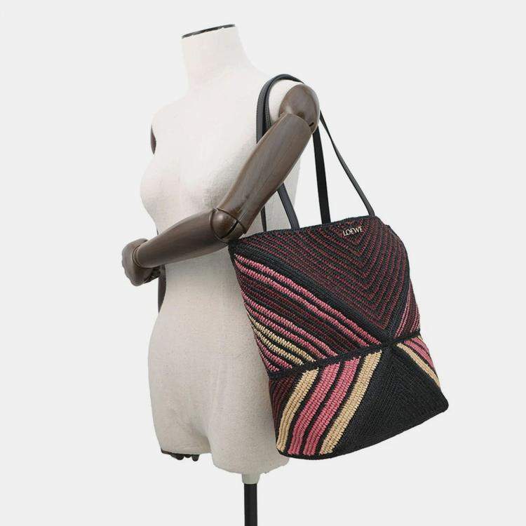 Pre Owned Loewe Paula Ibiza Puzzle Fold Tote Burgundy/Pink/Beige/Black Raffia Leather Size Medium