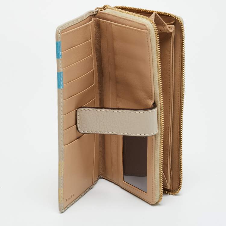 مملوكة مسبقًا Loewe Stripe Beige Leather Zip Continental Wallet