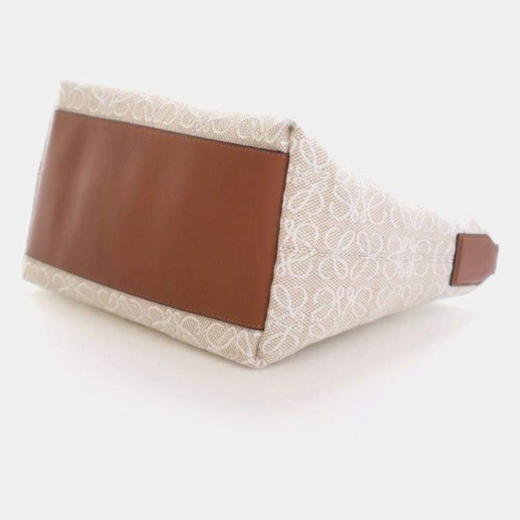 Pre Owned Loewe Canvas Cubi Anagram Bag