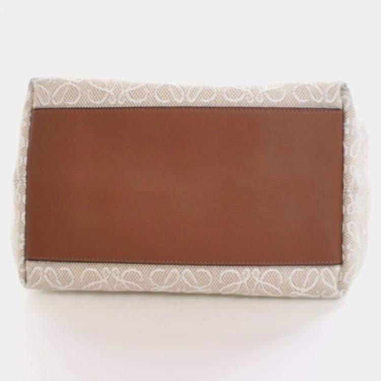 Pre Owned Loewe Canvas Cubi Anagram Bag