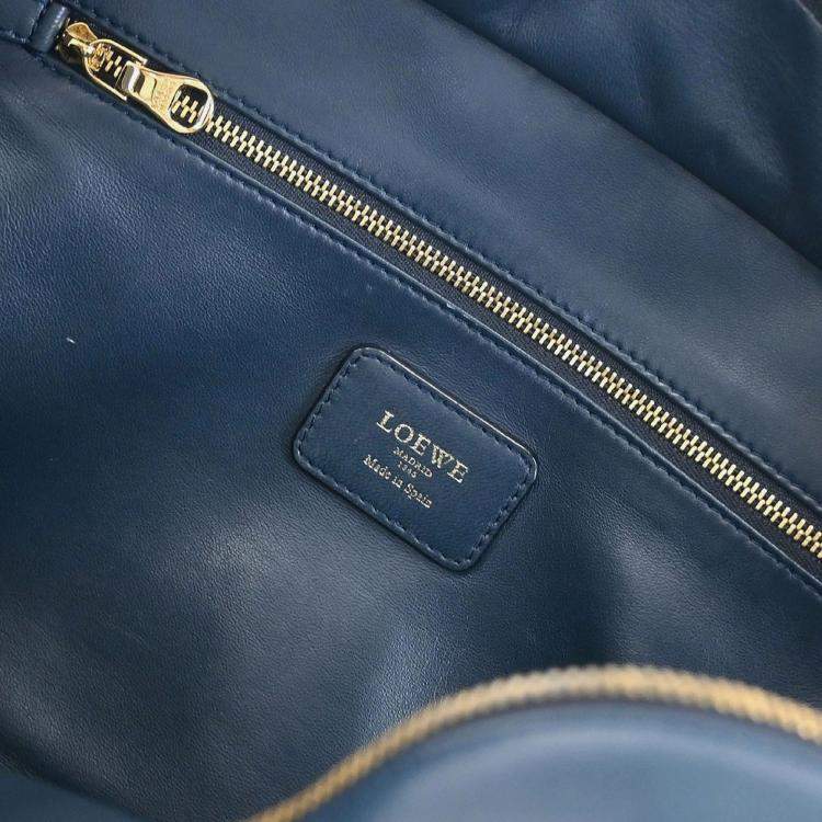 Pre Owned Loewe Amazona 36 Blue Nappa Calfskin Leather Top Handle Bag