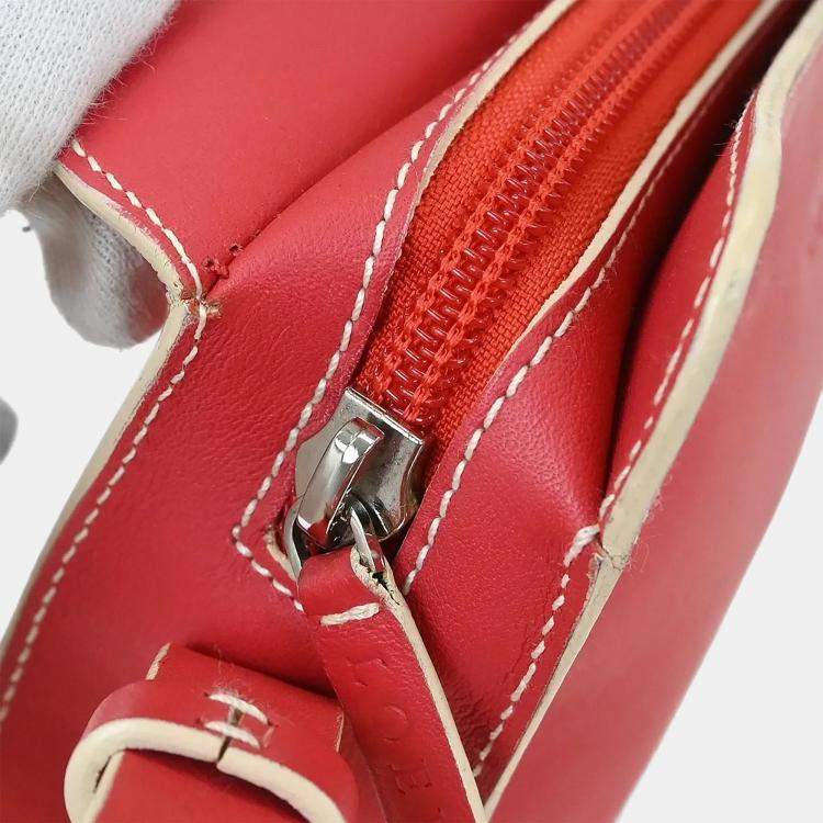 Pre Owned Loewe Red Leather Shoulder Bag
