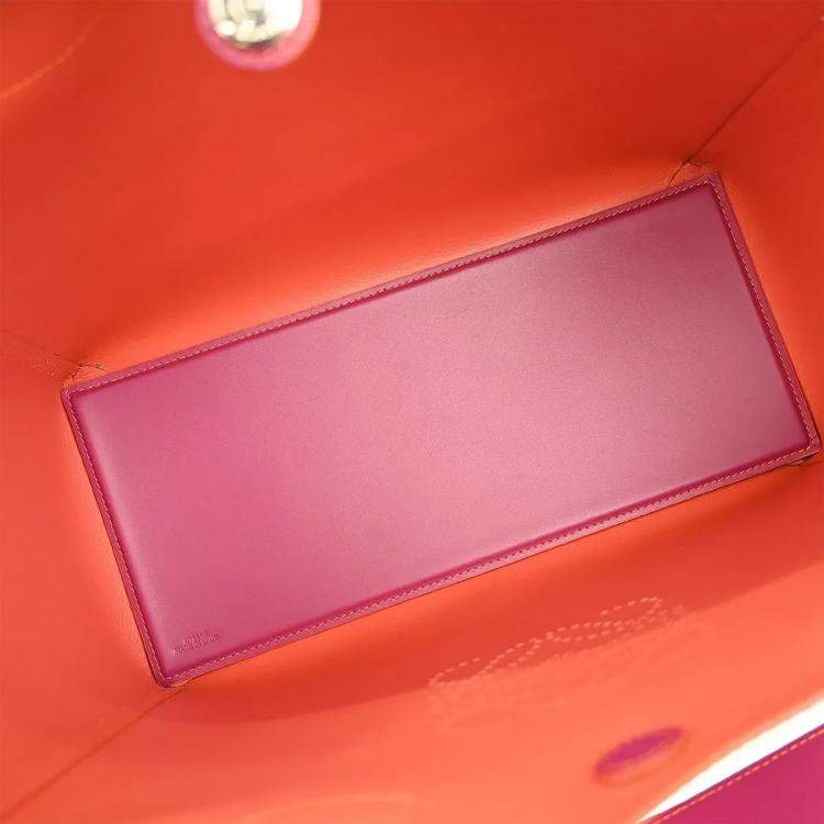 Pre Owned Loewe Leo Pink Calfskin Leather Tote Bag