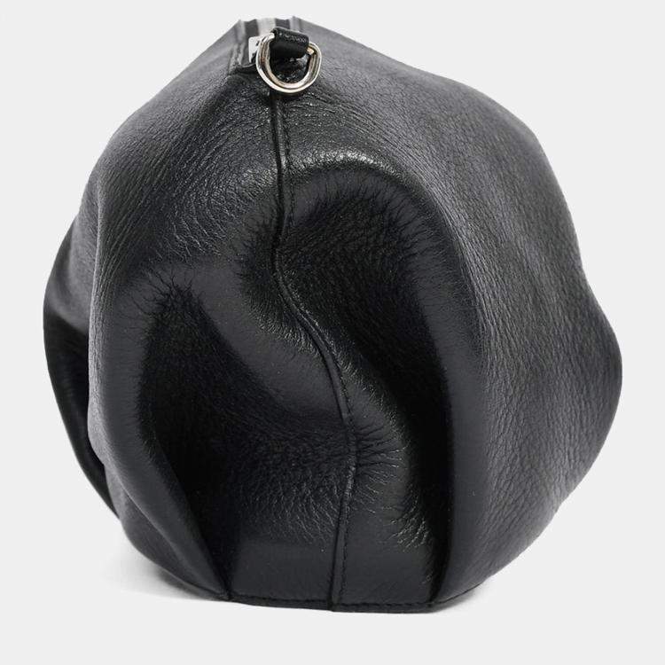 مملوكة مسبقًا Loewe Black Leather Elephant Bag with Strap