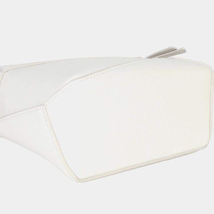 مملوكة مسبقًا Loewe Sand Grained Calfskin Mini Puzzle Edge Bag