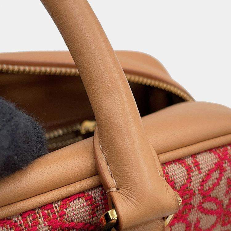 مملوكة مسبقًا Loewe Amazona Anagram Warm Desert/Red Calf Leather Canvas Size 23