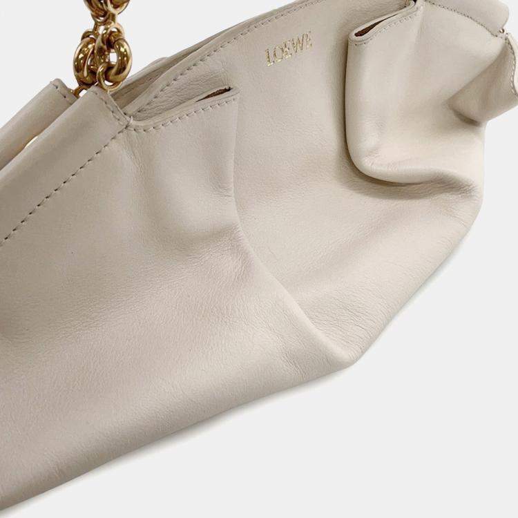 Pre Owned Loewe Paseo Chain shoulder Bag White Leather Size Small