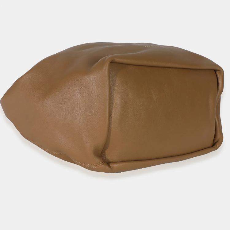 Pre Owned Loewe Oak Mellow Nappa Medium Squeeze Bag