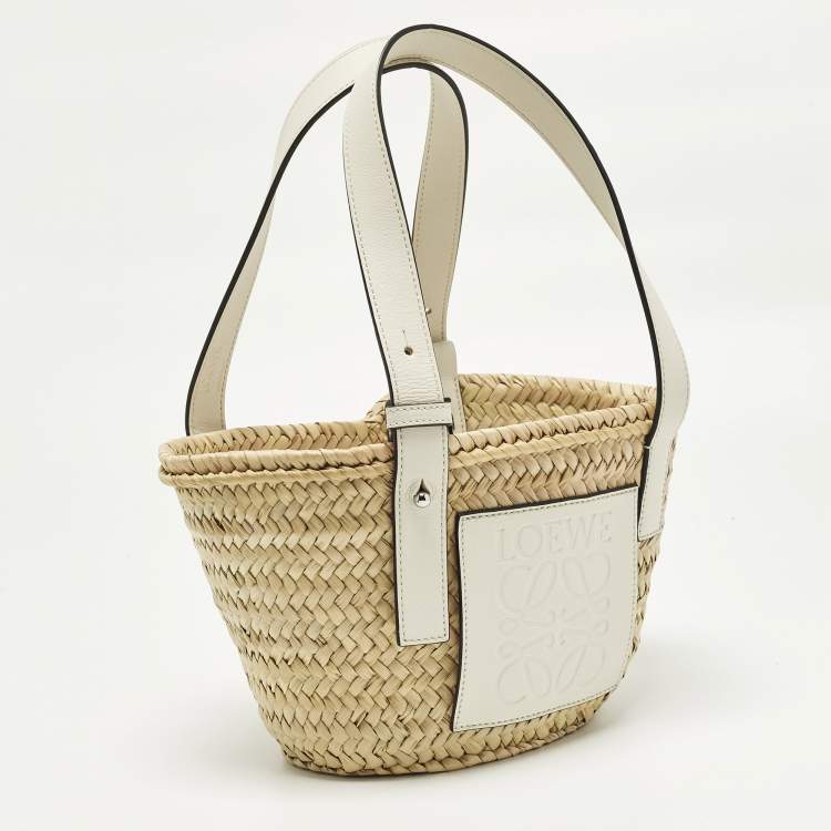 Pre Owned Loewe Anagram Embossed White/Cream Raffia and Leather Basket Tote