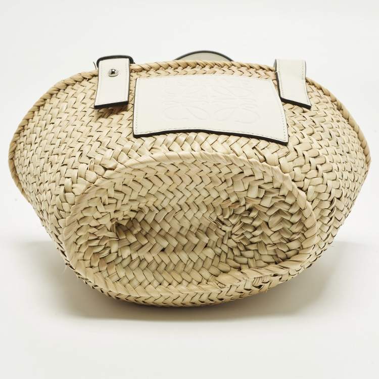 Pre Owned Loewe Anagram Embossed White/Cream Raffia and Leather Basket Tote