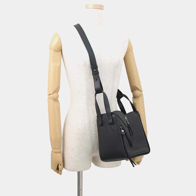 Pre Owned Loewe Hammock Bag Black Classic Calf Leatherleather Size Compact