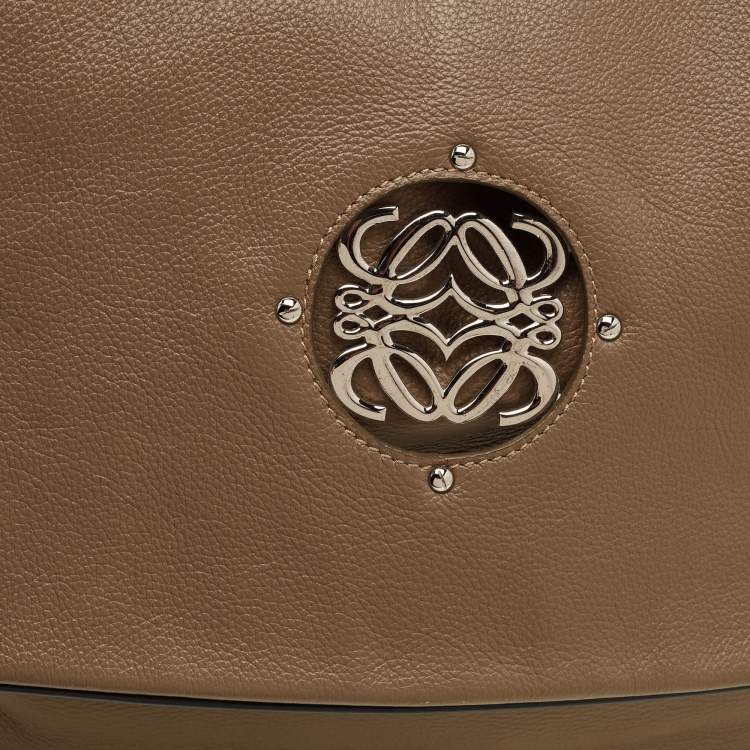 Pre Owned Loewe Maia Anagram Beige/Black Leather Messenger Bag