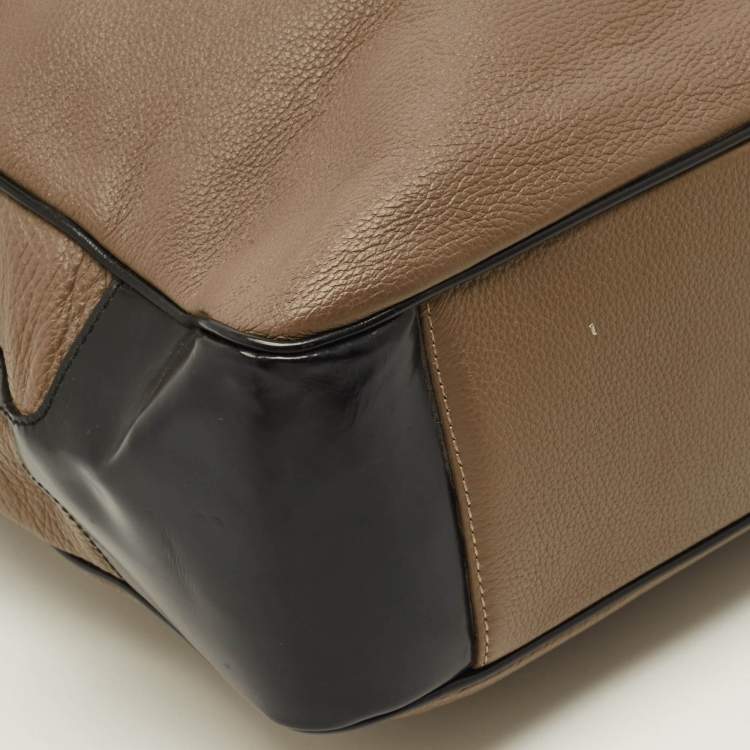 Pre Owned Loewe Maia Anagram Beige/Black Leather Messenger Bag