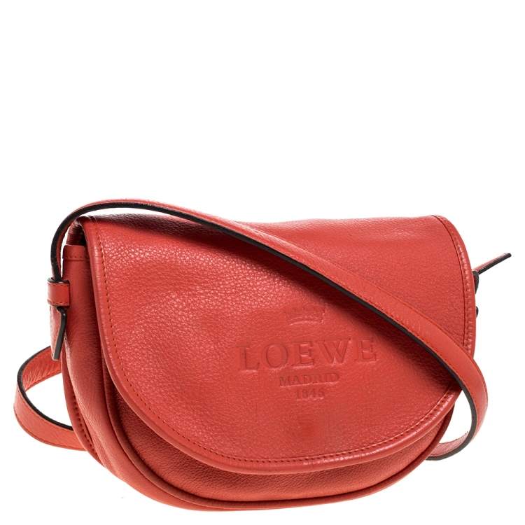 Pre Owned Loewe Coral Leather Heritage Crossbody Bag