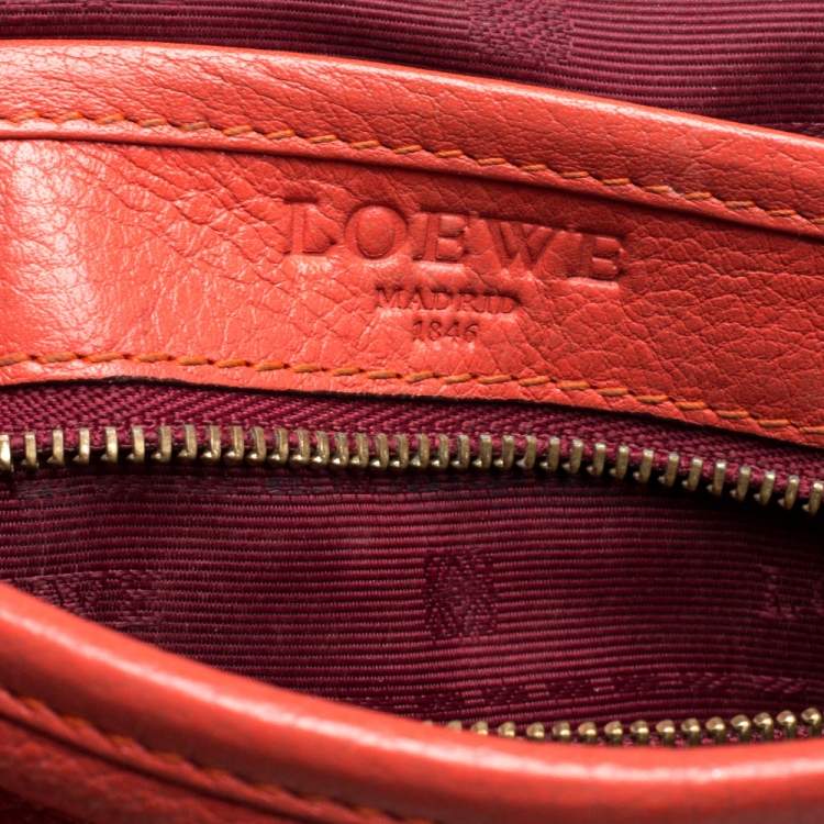 Pre Owned Loewe Coral Leather Heritage Crossbody Bag
