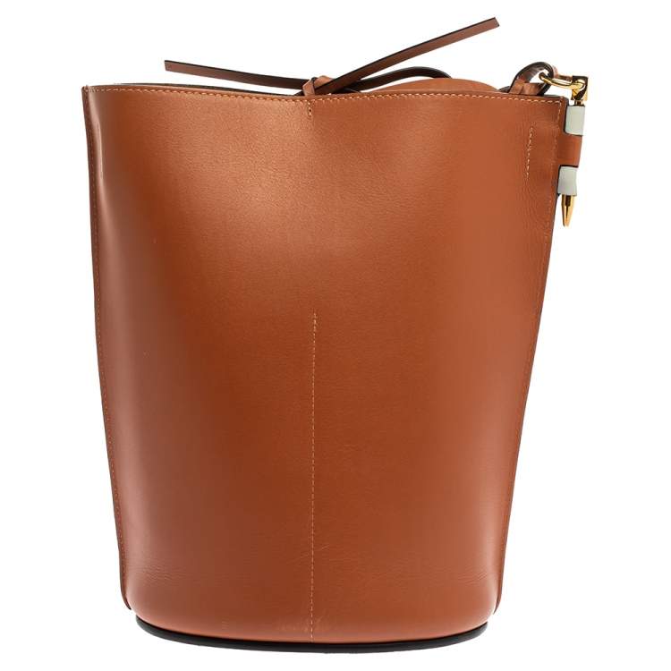 Pre Owned Loewe White/Brown Leather Gate Anagram Bucket Bag