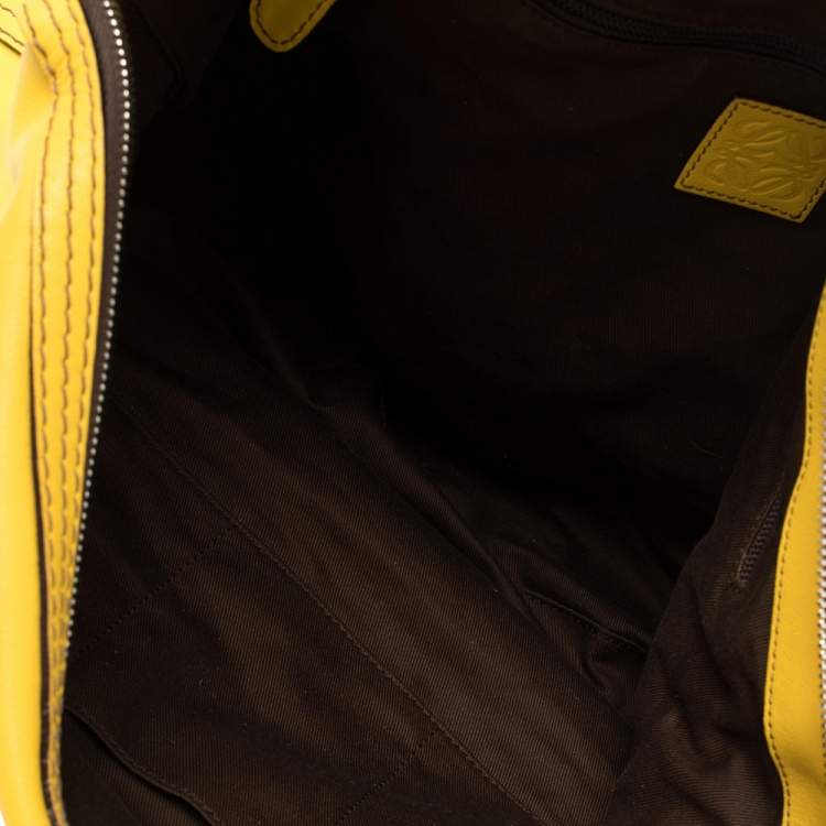 Pre Owned Loewe Yellow Leather Logo Embossed Shoulder Bag