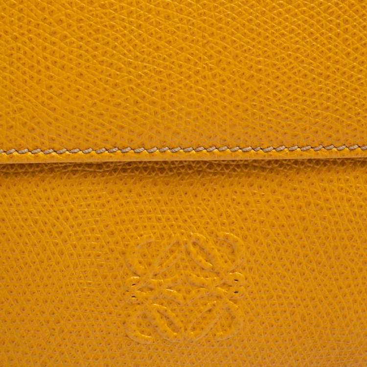 Pre Owned Loewe Yellow Leather French Wallet
