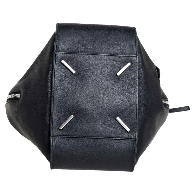 Pre Owned Loewe Black Leather Small Hammock Bag