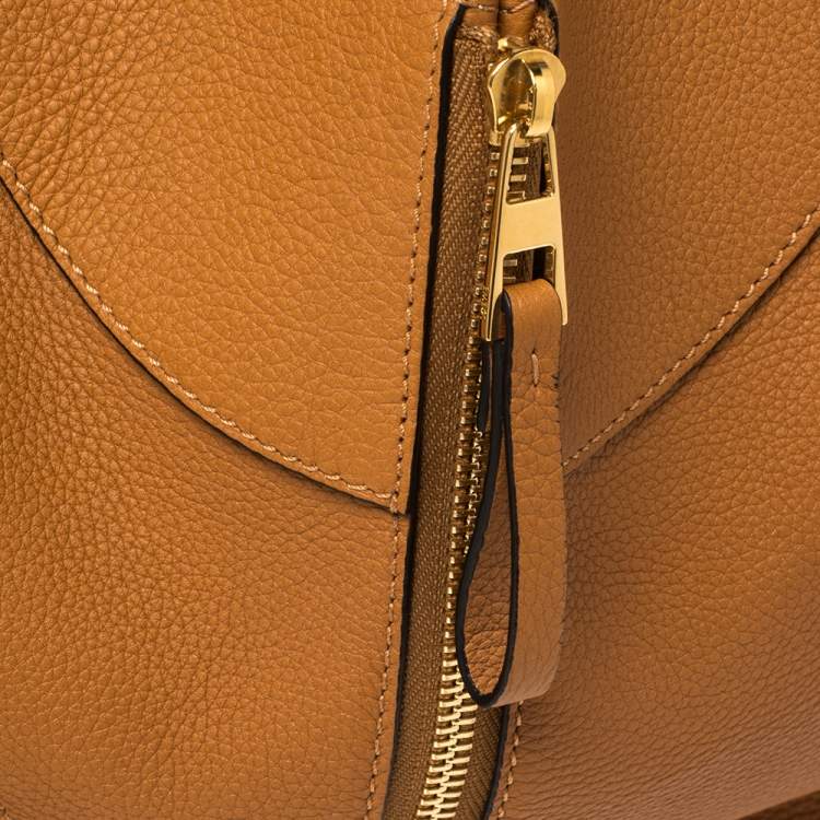 Pre Owned Loewe Brown Leather Hammock Bag 