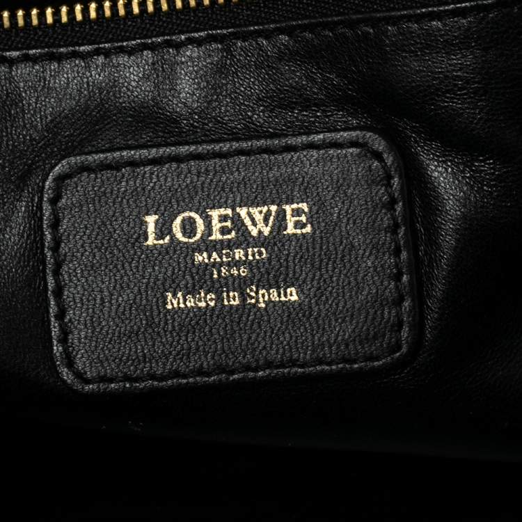 Pre Owned Loewe Black Leather Amazona Satchel
