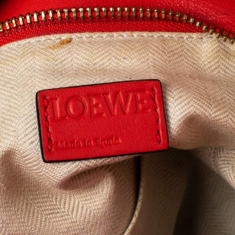 Pre Owned Loewe Scarlet Leather Puzzle Top Handle Bag