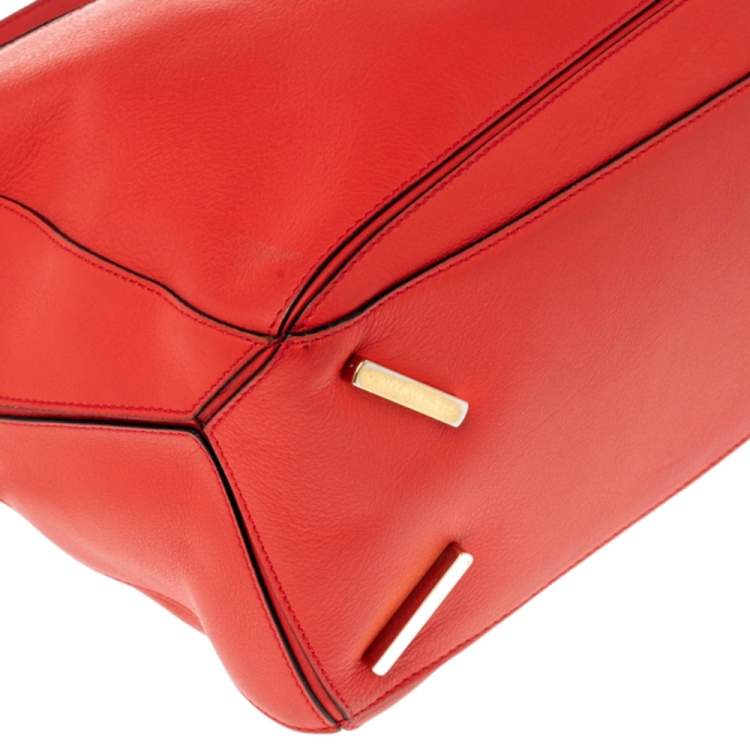Pre Owned Loewe Scarlet Leather Puzzle Top Handle Bag
