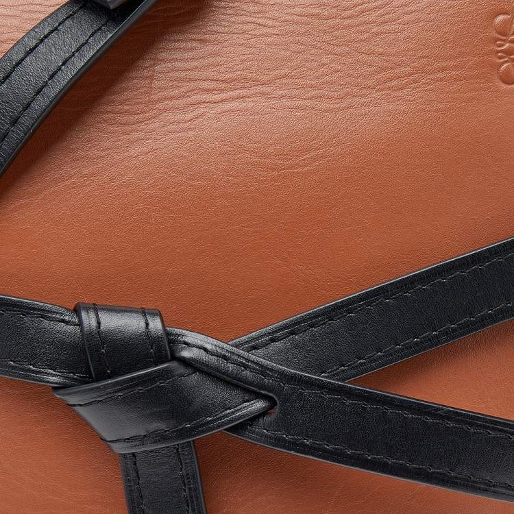 مملوكة مسبقًا Loewe Brown/Black Leather And Jute Gate Shoulder Bag