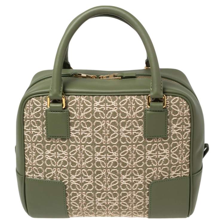 Pre Owned Loewe Green Leather and Jacquard Canvas Amazona 19 Bag