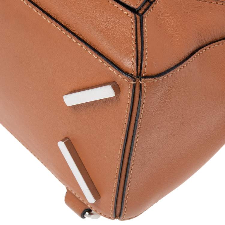مملوكة مسبقًا Loewe Brown Leather Small Puzzle Shoulder Bag