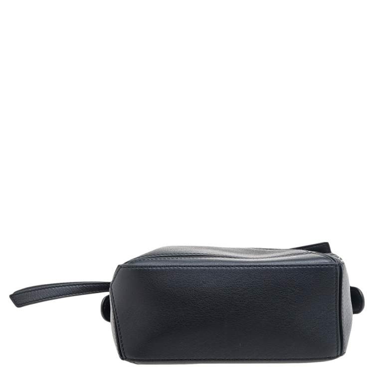 Pre Owned Loewe Black Leather Mini Puzzle Shoulder Bag