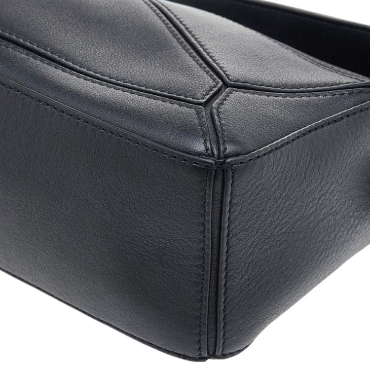 Pre Owned Loewe Black Leather Mini Puzzle Shoulder Bag