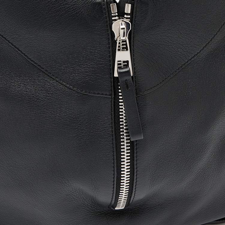 مملوكة مسبقًا Loewe Black Leather Small Hammock Shoulder Bag