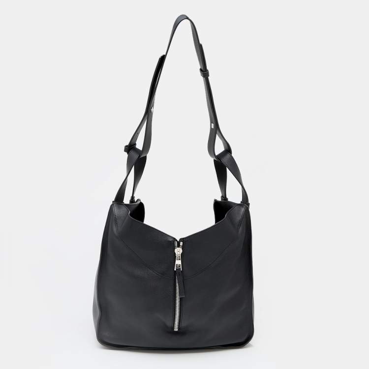 مملوكة مسبقًا Loewe Black Leather Small Hammock Shoulder Bag