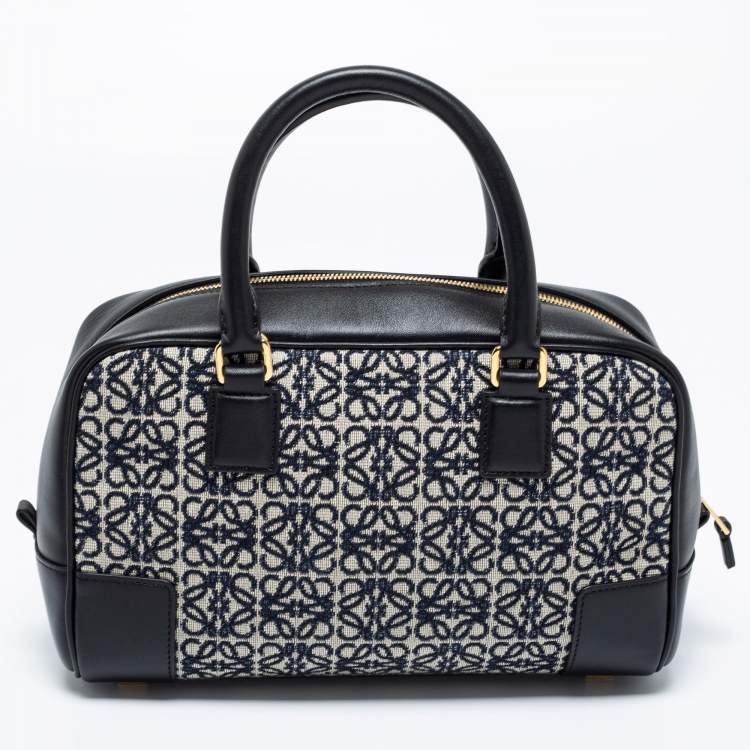 Pre Owned Loewe Black/Blue Leather and Jacquard Canvas Amazona 23 Bag