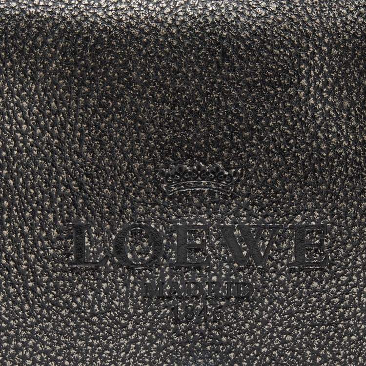 Pre Owned Loewe Metallic Silver/Black Leather Logo Embossed Heritage Crossbody Bag