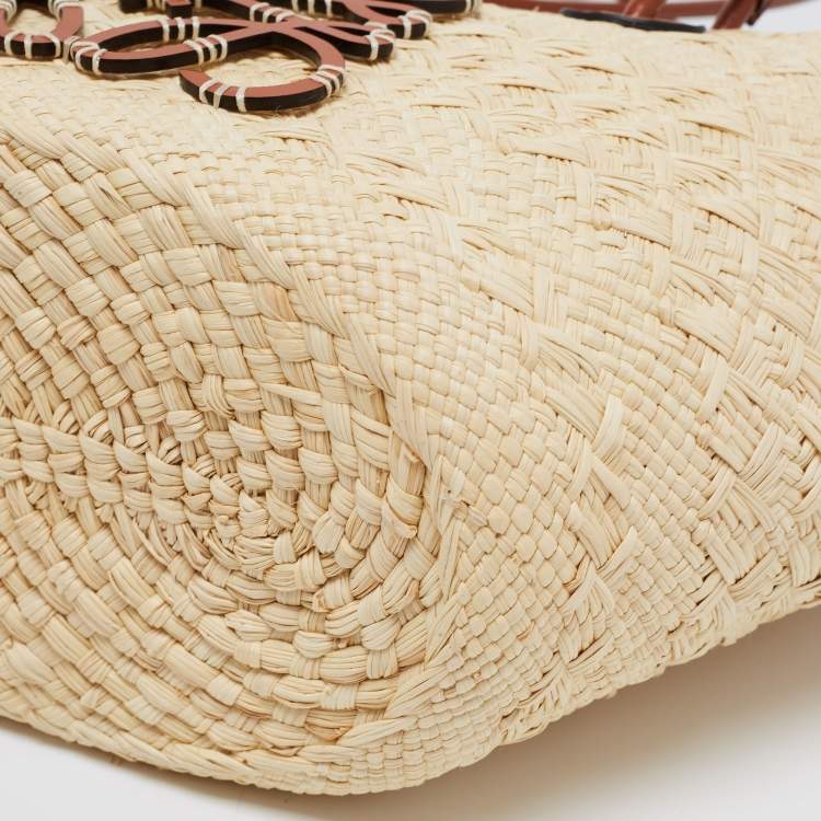 Pre Owned Loewe Beige Woven Straw and Leather Small Anagram Basket Shoulder Bag