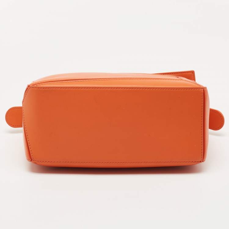 Pre Owned Loewe Orange Leather Small Puzzle Shoulder Bag