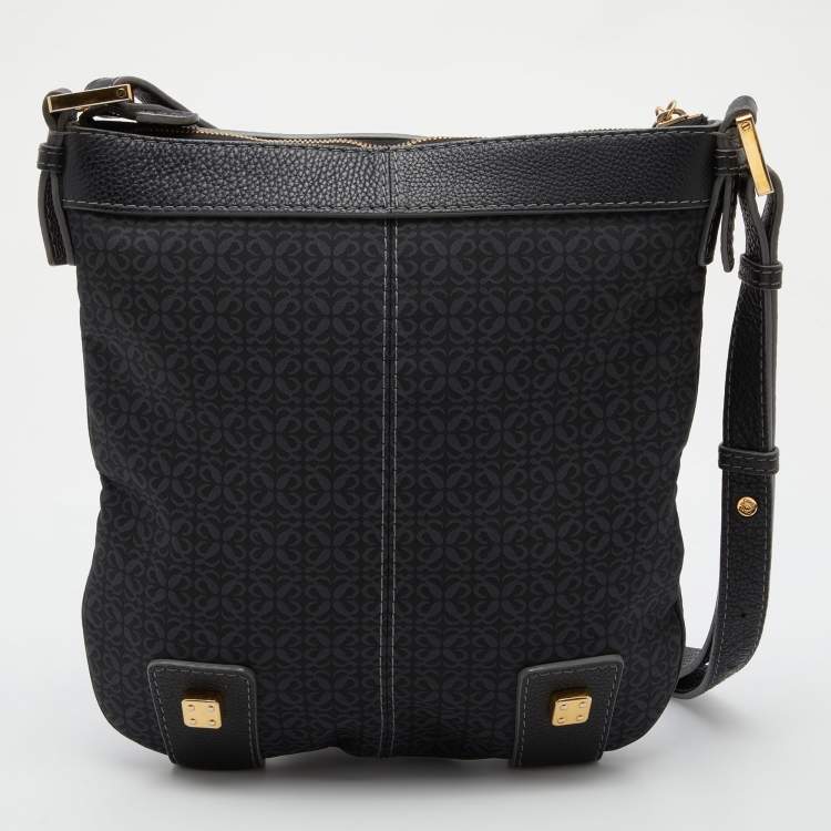 Pre Owned Loewe Black Signature Canvas and Leather Hobo
