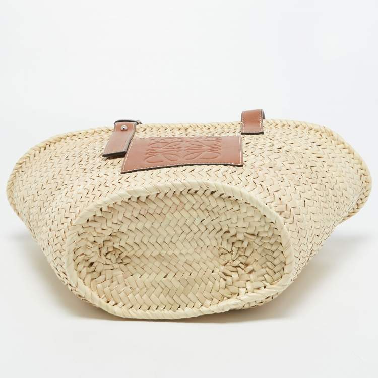 Pre Owned Loewe Brown/Natural Palm Leaf and Leather Medium Basket Tote