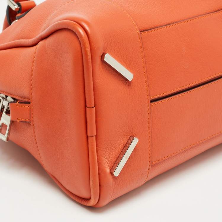 Pre Owned Loewe Orange Leather Amazona 23 Bag