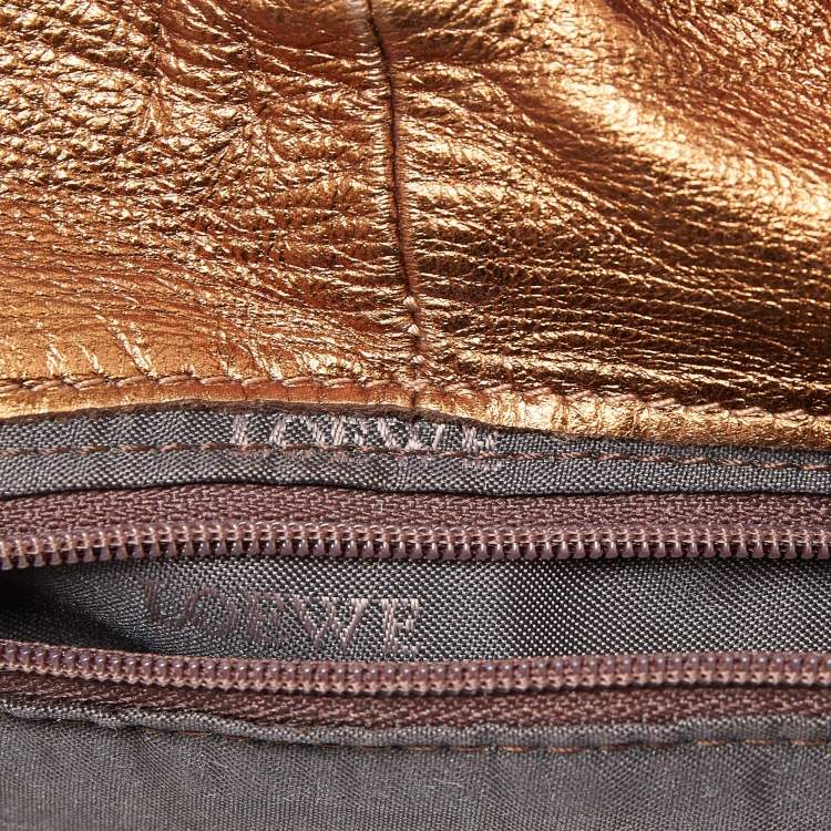 Pre Owned Loewe Bronze Leather Aire Hobo