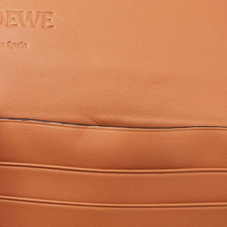 Pre Owned Loewe Tan Leather Mini Heel Pouch Bag